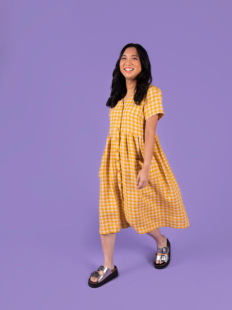 Sewing pattern for a button-front dress with short straight sleeves. Tilly and the Buttons.