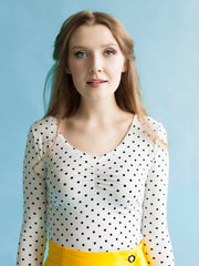 Agnes top pattern by Tilly and the Buttons – learn to sew jersey on a regular sewing machine!
